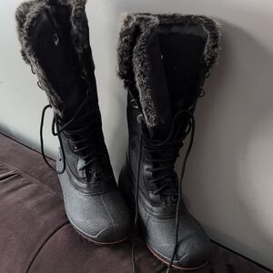 Element Black Fur-Trimmed Winter Boots